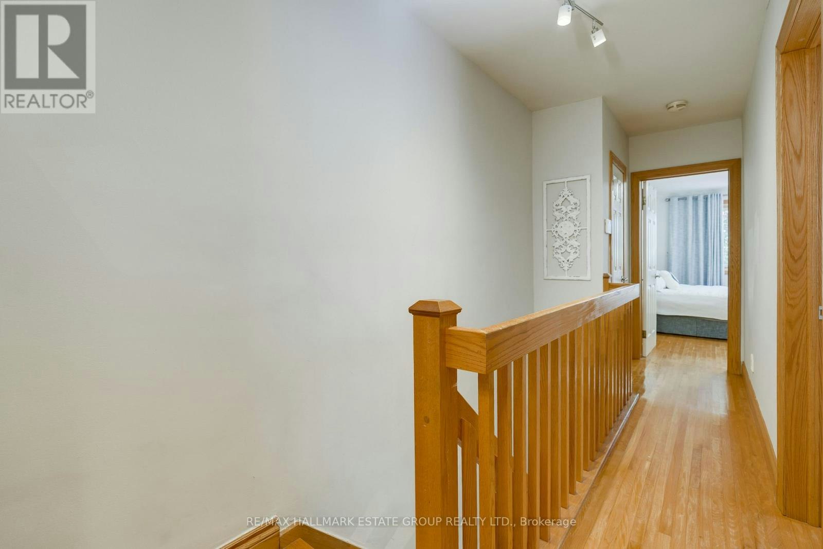 88 Glenmore Road, Toronto, ON, M4L 3M3 - 18