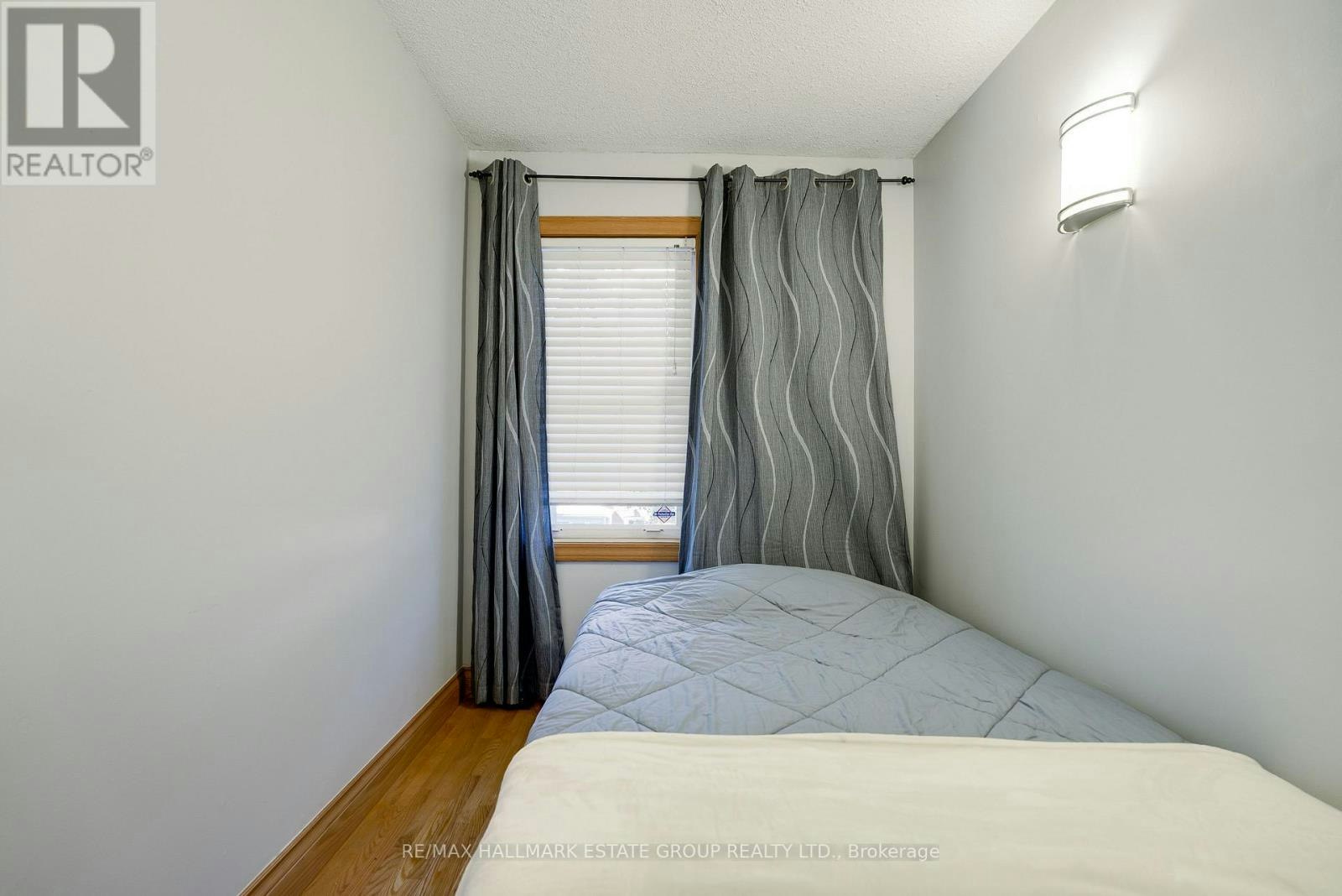 88 Glenmore Road, Toronto, ON, M4L 3M3 - 24