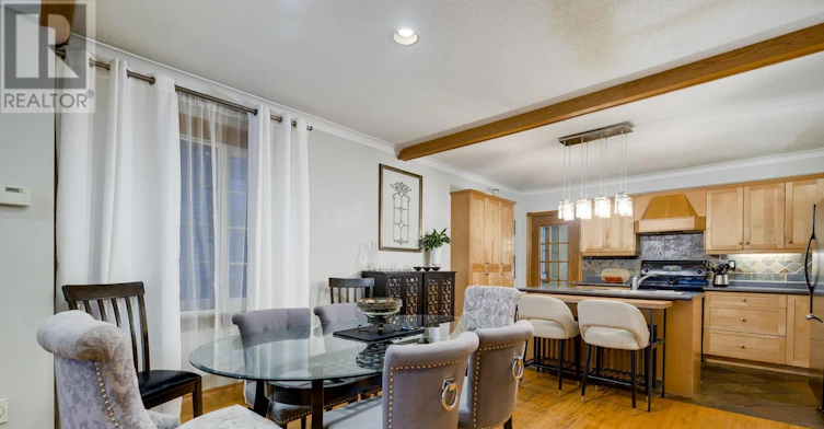 88 Glenmore Road, Toronto, ON, M4L 3M3 - 9