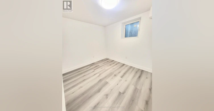 BSMT-40 Placentia Boulevard, Toronto, ON, M1S 4C5 - 4