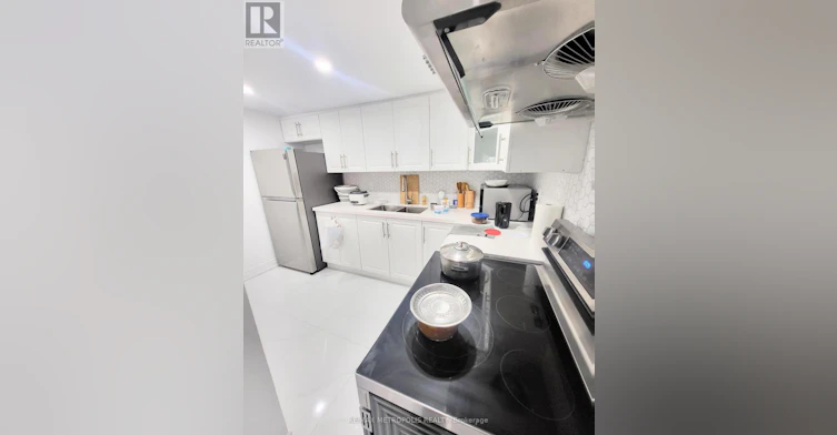 BSMT-40 Placentia Boulevard, Toronto, ON, M1S 4C5 - 3