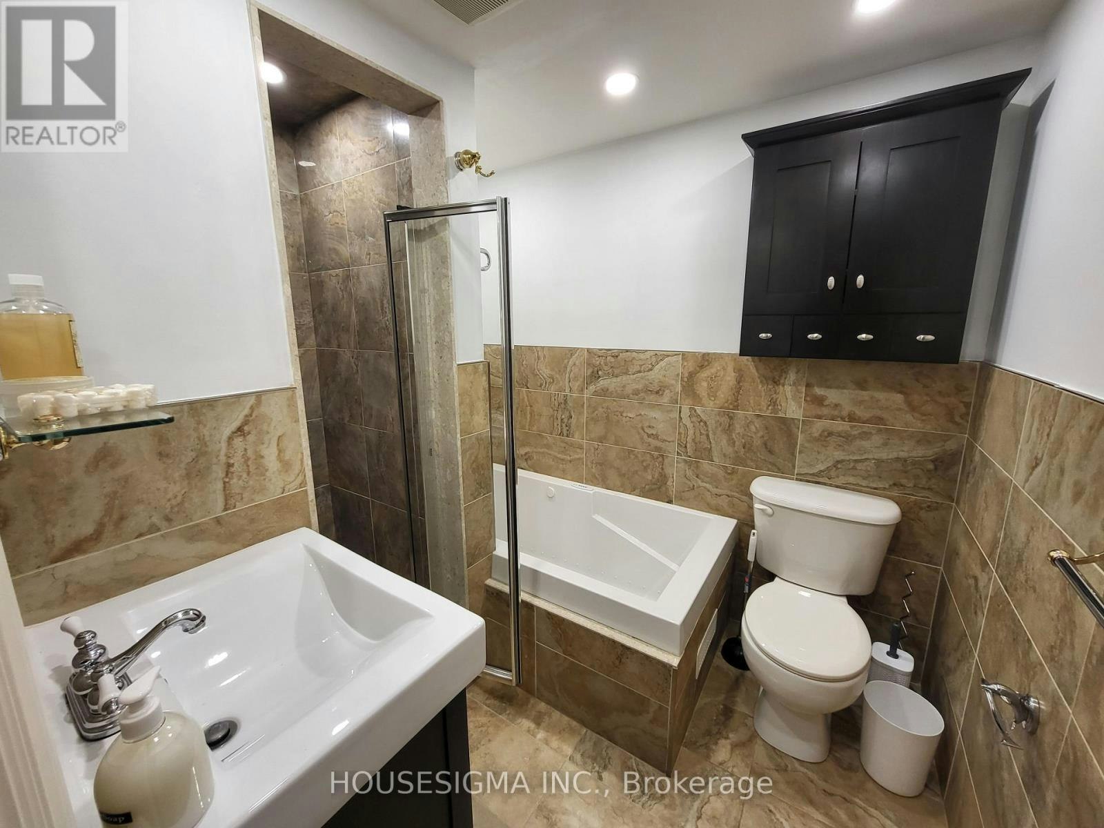 LOWER-79 Weir Crescent, Toronto, ON, M1E 3B2 - 7