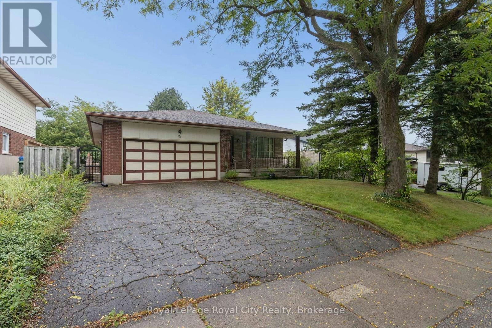 25 Kron Drive, Guelph, ON, N1G 3B4