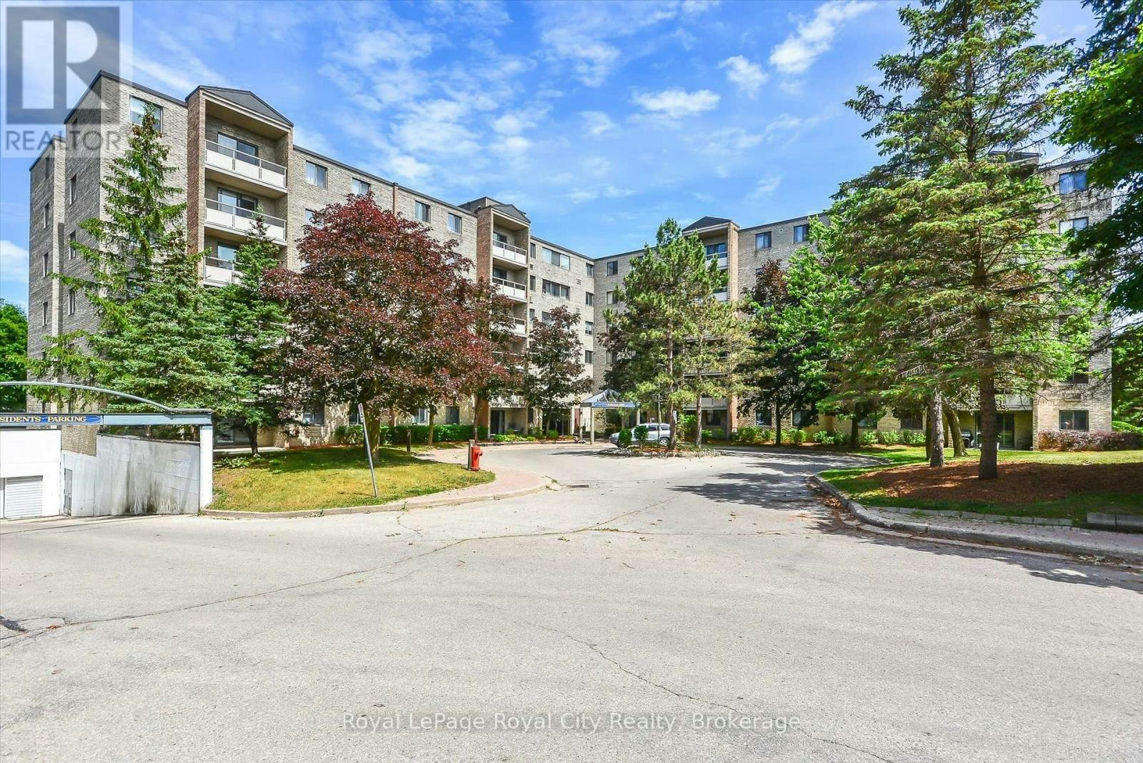 206-93 Westwood Road, Guelph, ON, N1H 7J7