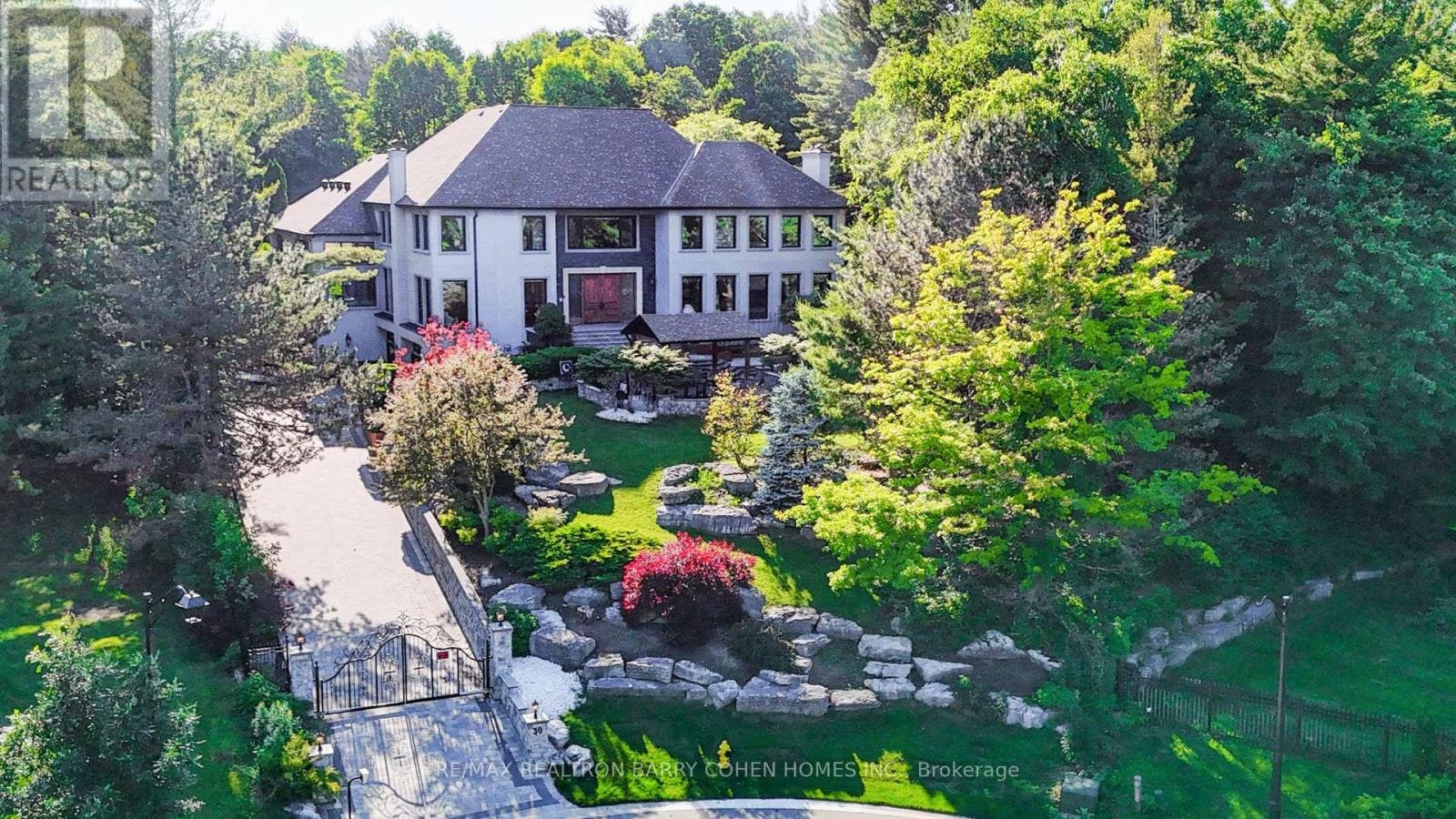30 Marcus Court, Vaughan, ON, L6A 1G2