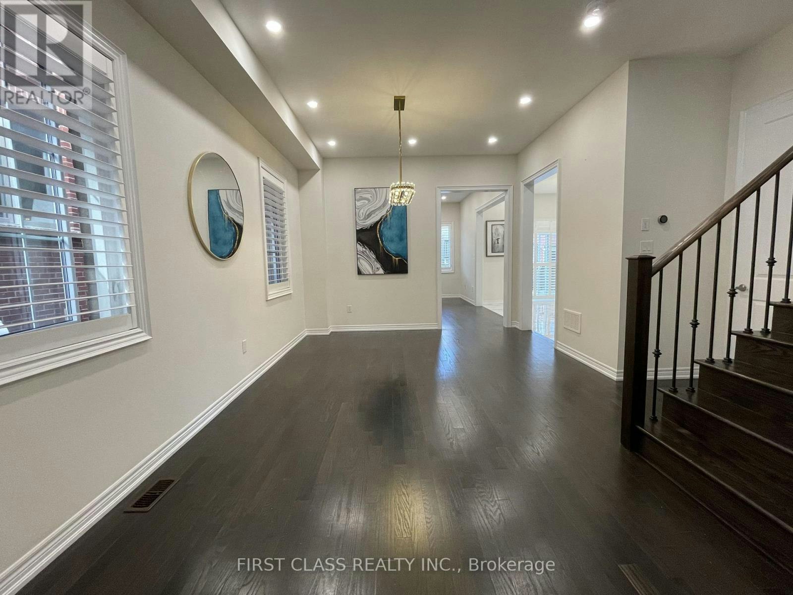 26 Leary Crescent, Richmond Hill, ON, L4S 0G7 - 2