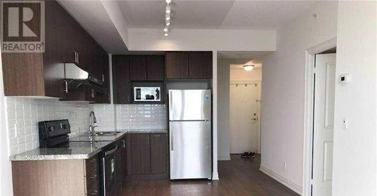 910-99 Town Centre Boulevard SOUTH, Markham, ON, L6G 0E9 - 6