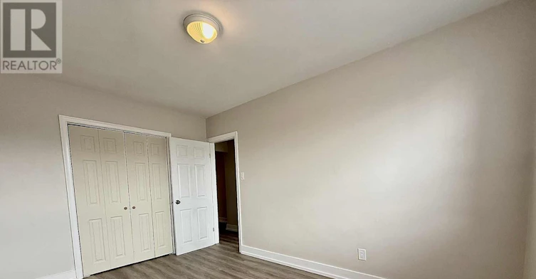 2-402 Royal York Road, Toronto, ON, M8Y 2R5 - 5