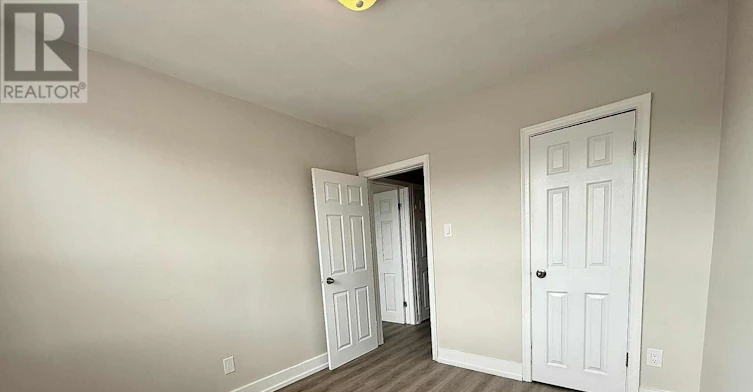 2-402 Royal York Road, Toronto, ON, M8Y 2R5 - 4