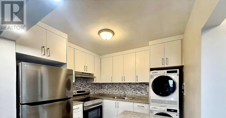 2-402 Royal York Road, Toronto, ON, M8Y 2R5