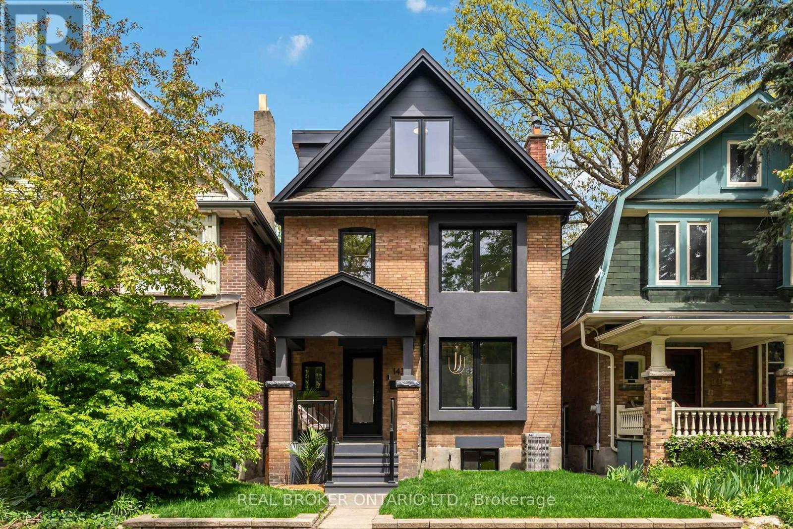 143 Fairview Avenue, Toronto, ON, M6P 3A6