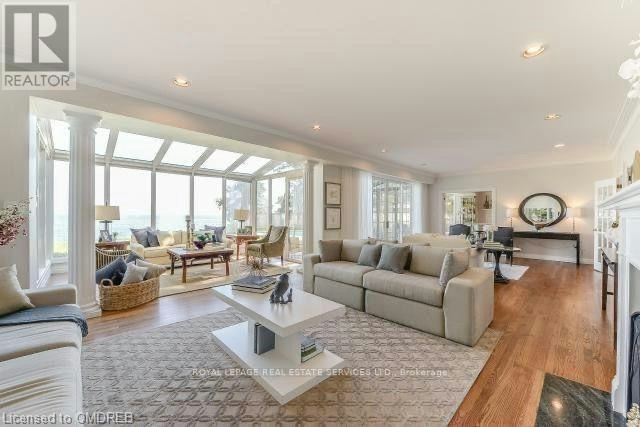 16 Ennisclare Drive W, Oakville, ON, L6J 4N2 - 8