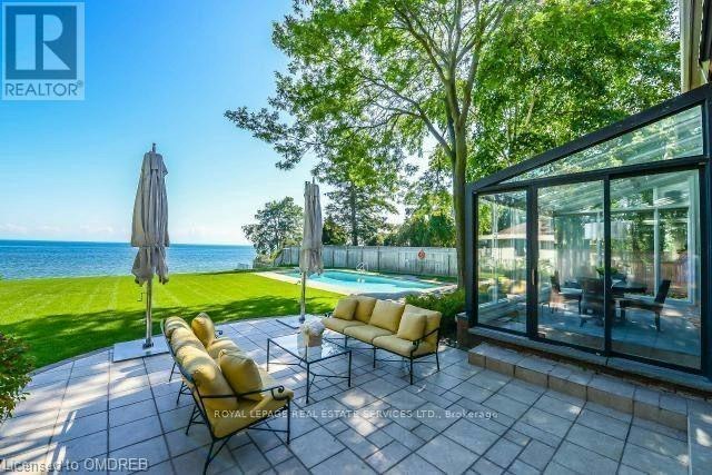16 Ennisclare Drive W, Oakville, ON, L6J 4N2 - 18