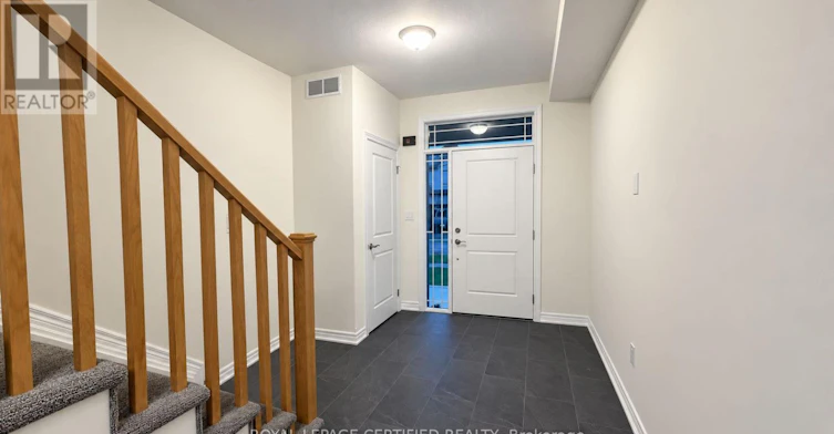 11 Alicia Crescent, Thorold, ON, L2V 0M1 - 4
