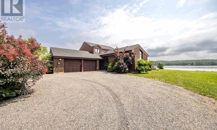 395 River Road