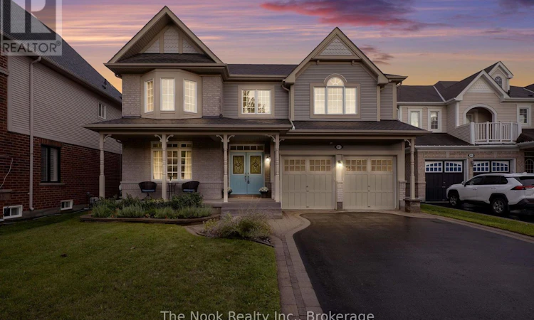 81 Colville Avenue S