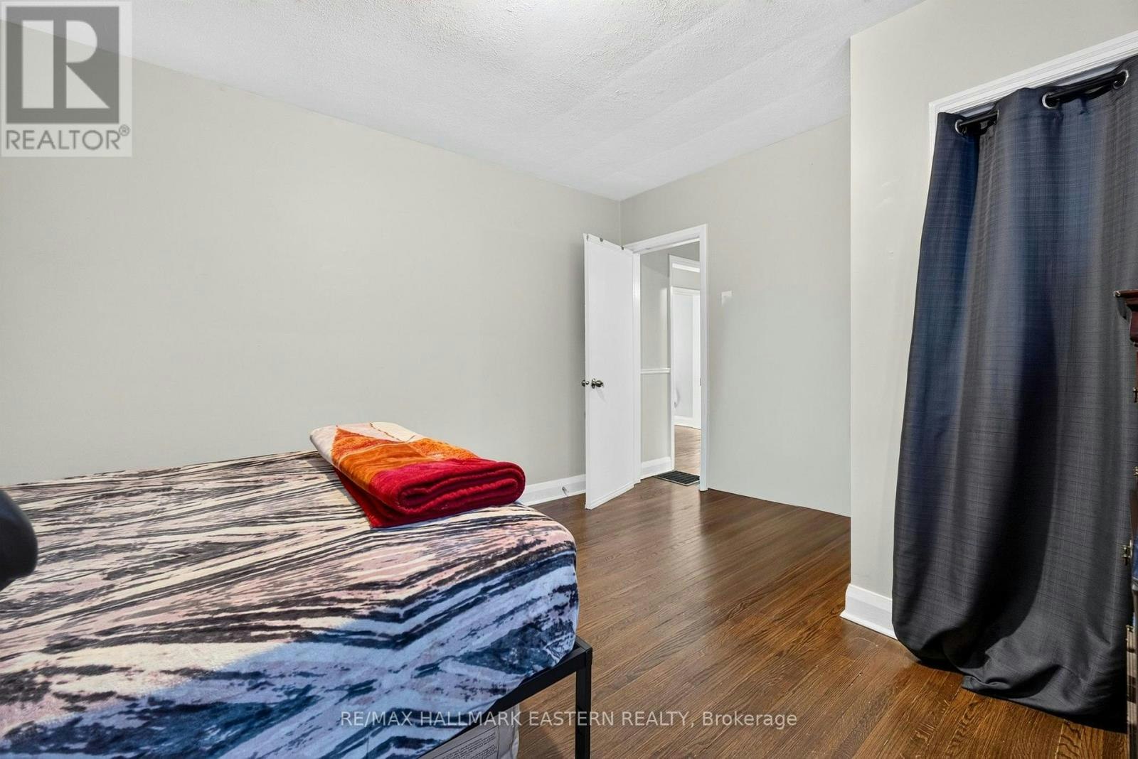 599 Donegal Street, Peterborough, ON, K9H 4M3 - 12