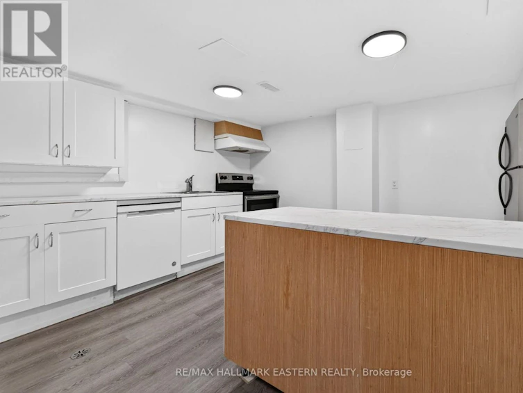 599 Donegal Street, Peterborough, ON, K9H 4M3 - 33