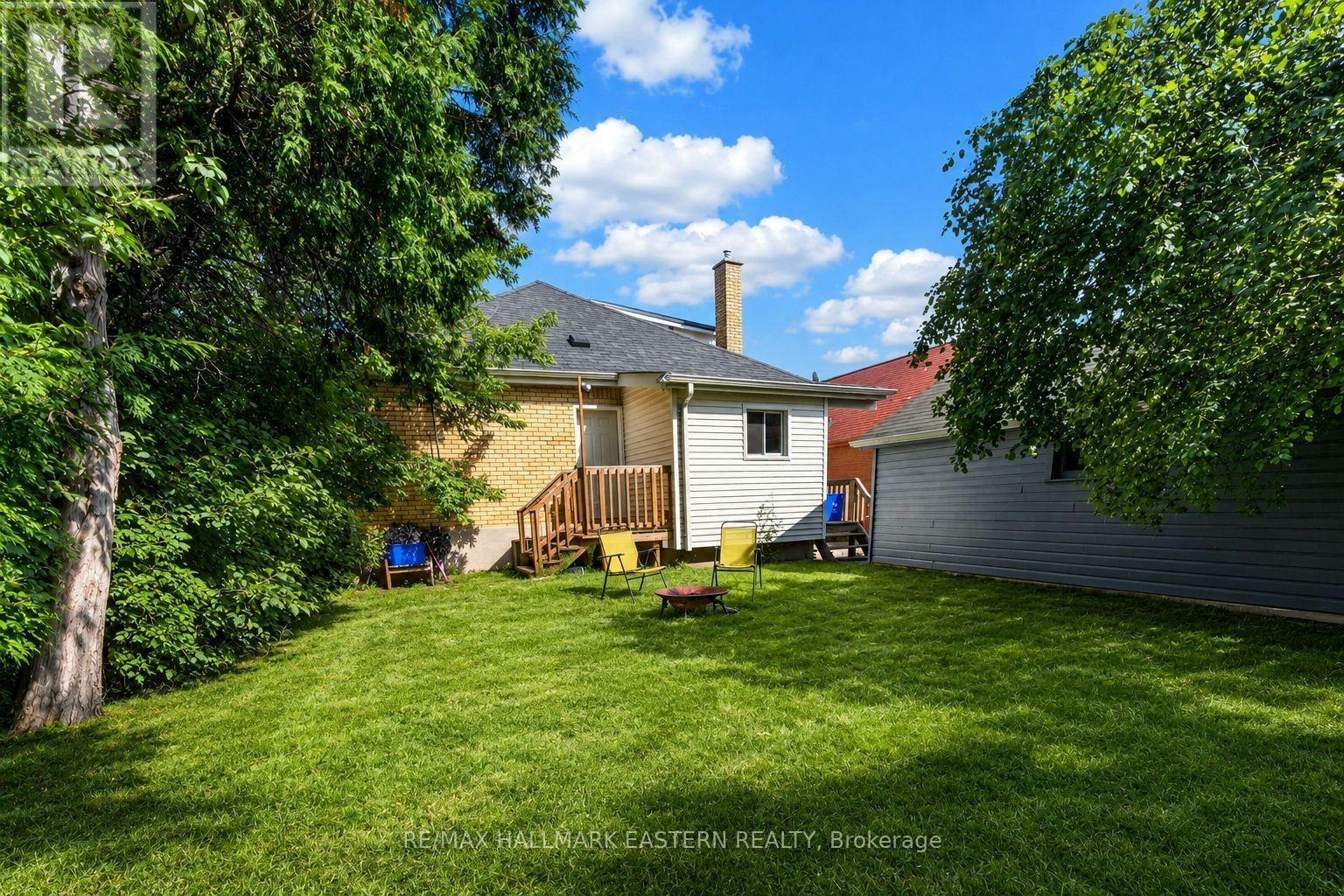 599 Donegal Street, Peterborough, ON, K9H 4M3 - 42
