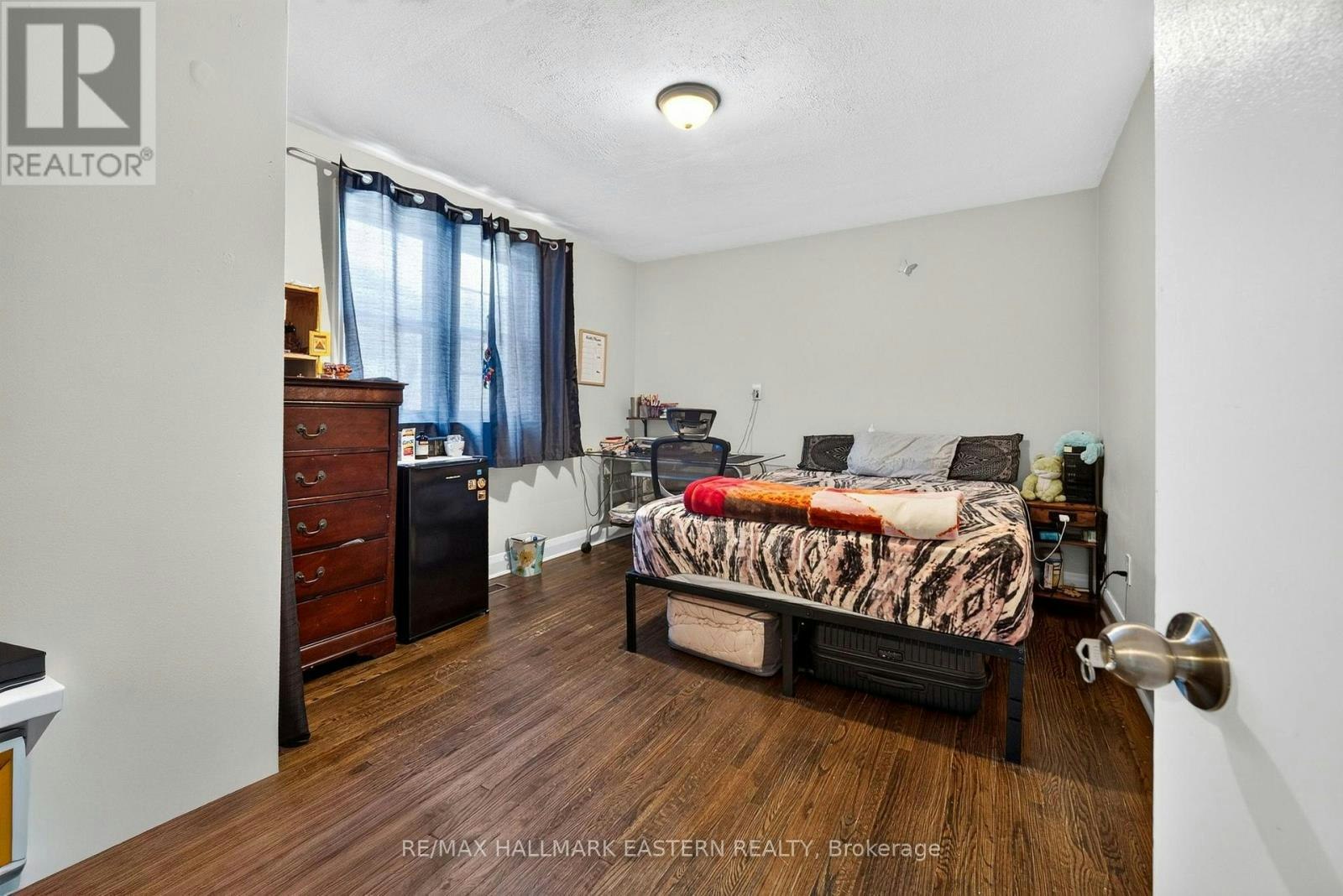 599 Donegal Street, Peterborough, ON, K9H 4M3 - 10