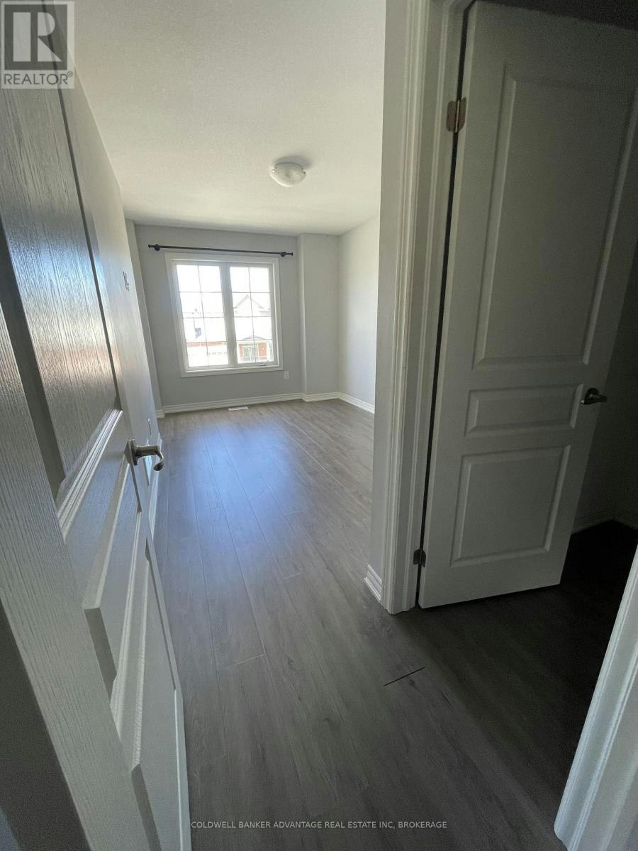 9577 Tallgrass Street, Niagara Falls, ON, L2G 0Y3 - 7