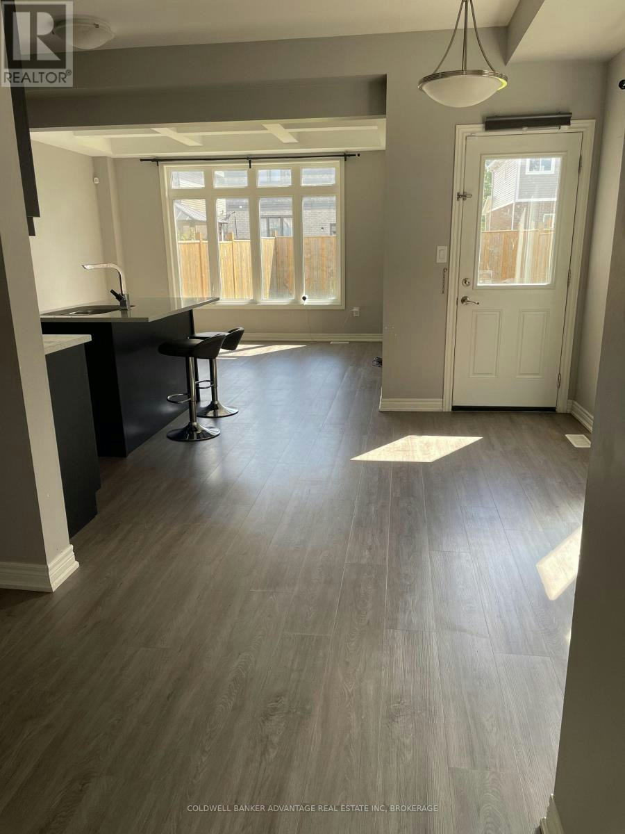 9577 Tallgrass Street, Niagara Falls, ON, L2G 0Y3 - 3