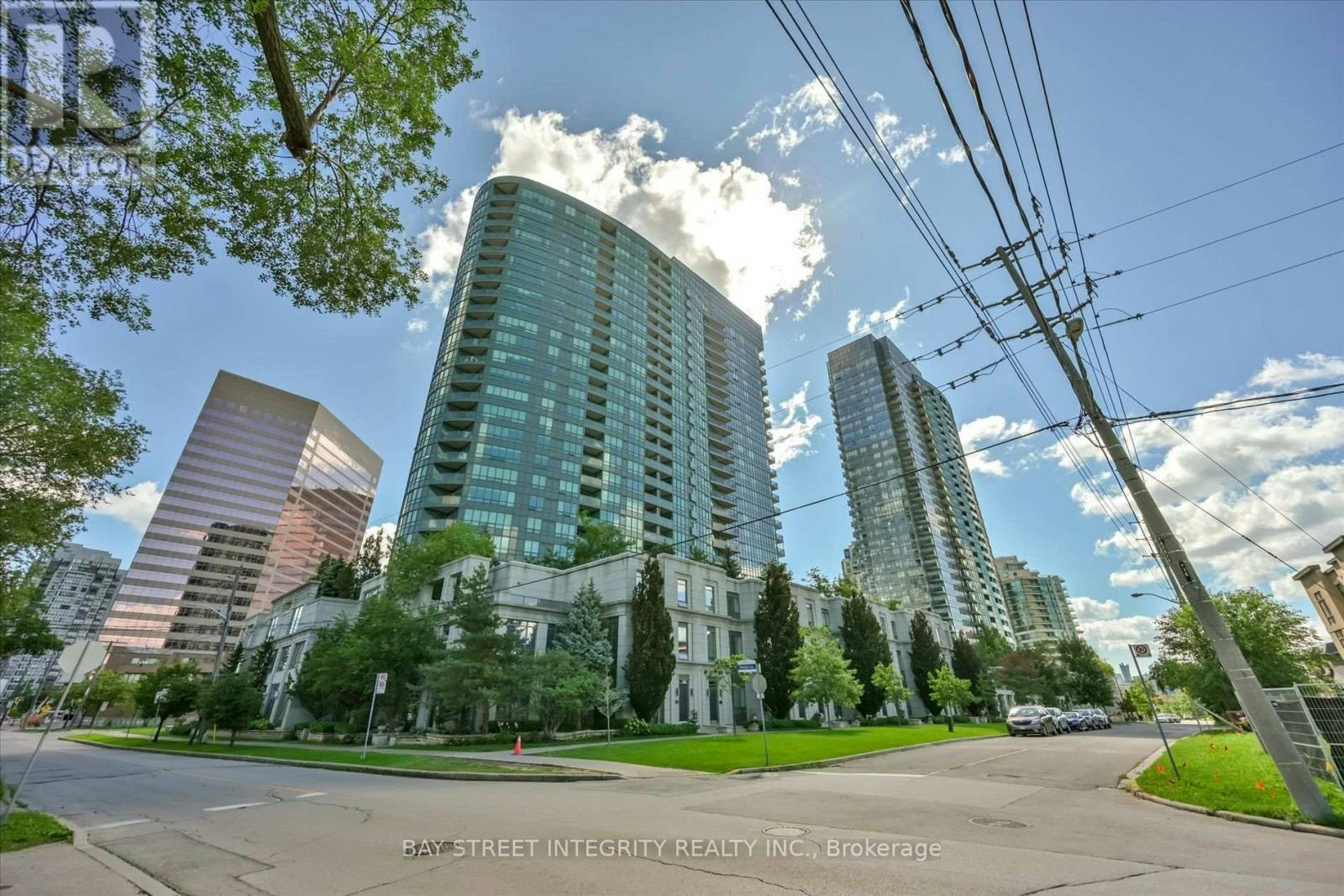 1906-15 Greenview Avenue, Toronto, ON, M2M 4M7