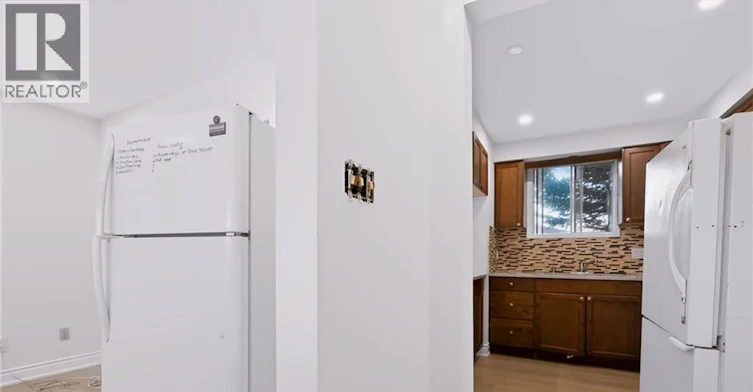 5 Nathaniel Crescent, Kitchener, ON, N2P 1L3 - 6