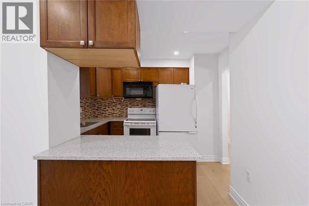 5 Nathaniel Crescent, Kitchener, ON, N2P 1L3 - 12
