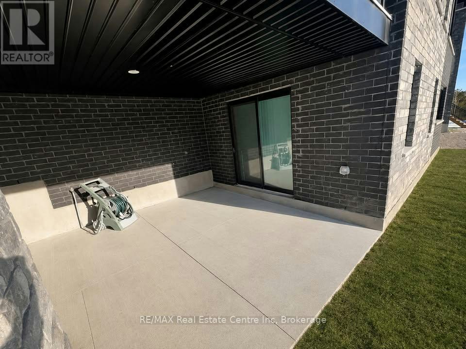 11 Owens Way, Guelph, ON, N1L 1B3 - 8
