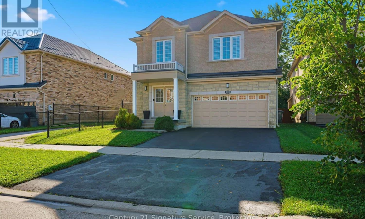 322 Comiskey Crescent