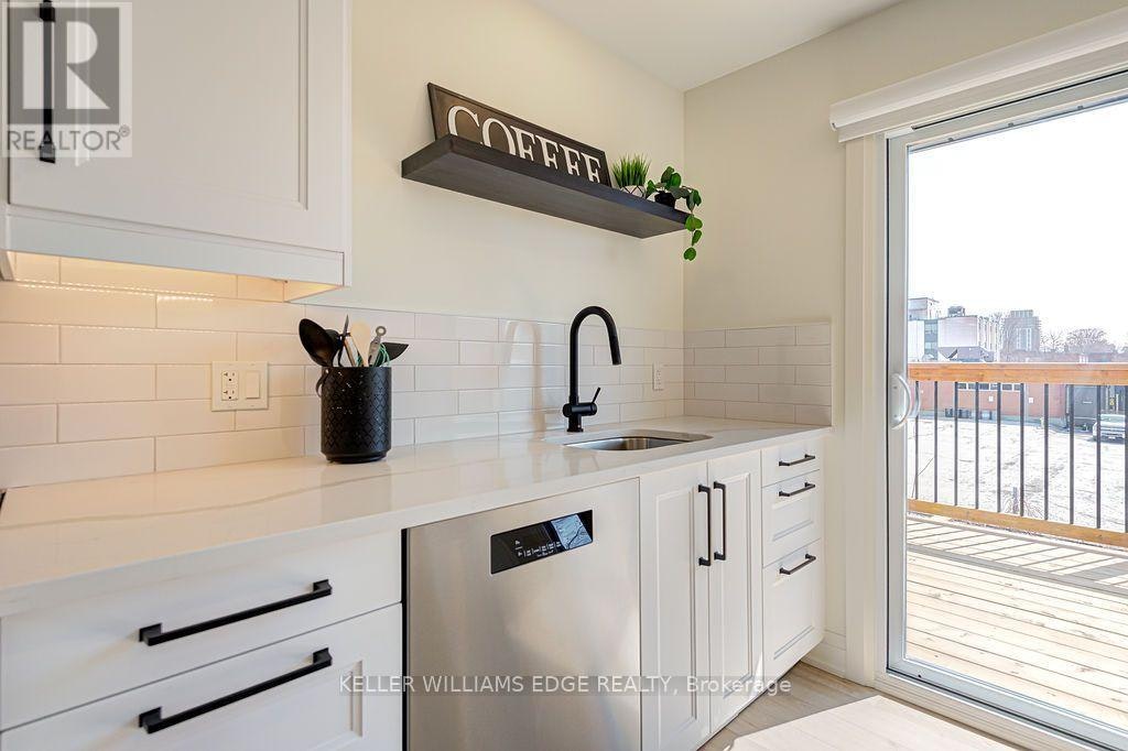 3-1456 Olga Street, Burlington, ON, L7S 1L5 - 17