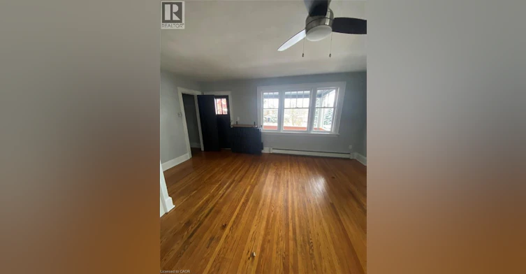 1-216 King Street S, Waterloo, ON, N2J 1R3 - 9