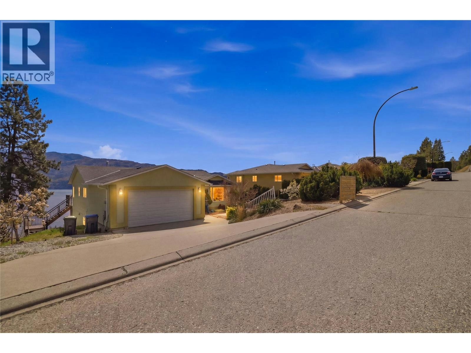 5245 Sutherland Road, Peachland, BC, V0H 1X2