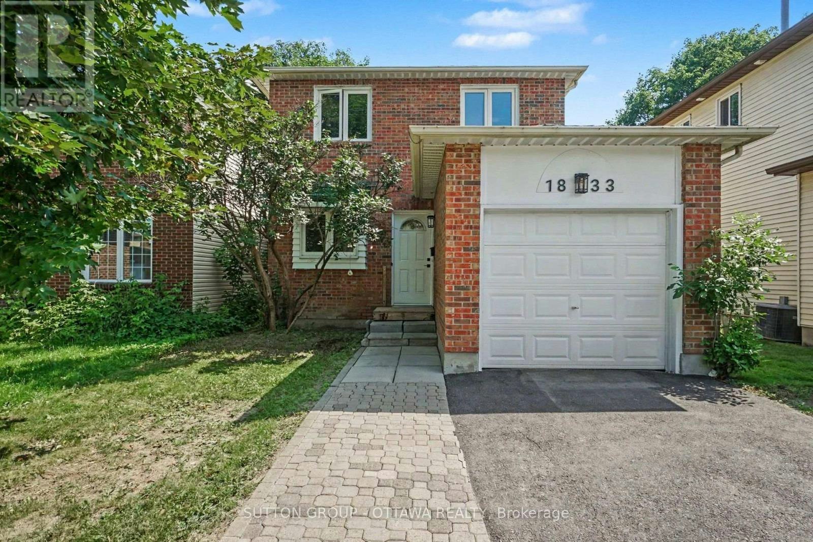 1833 Brousseau Crescent, Ottawa, ON, K1C 2Y5