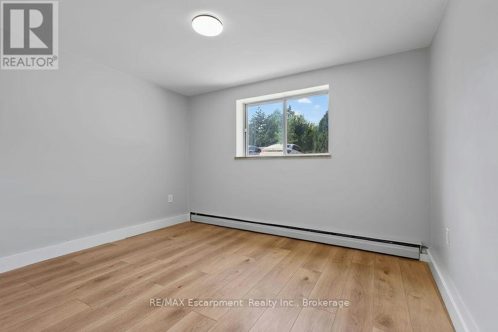 103-2393 New Street, Burlington, ON, L7R 1K1 - 7