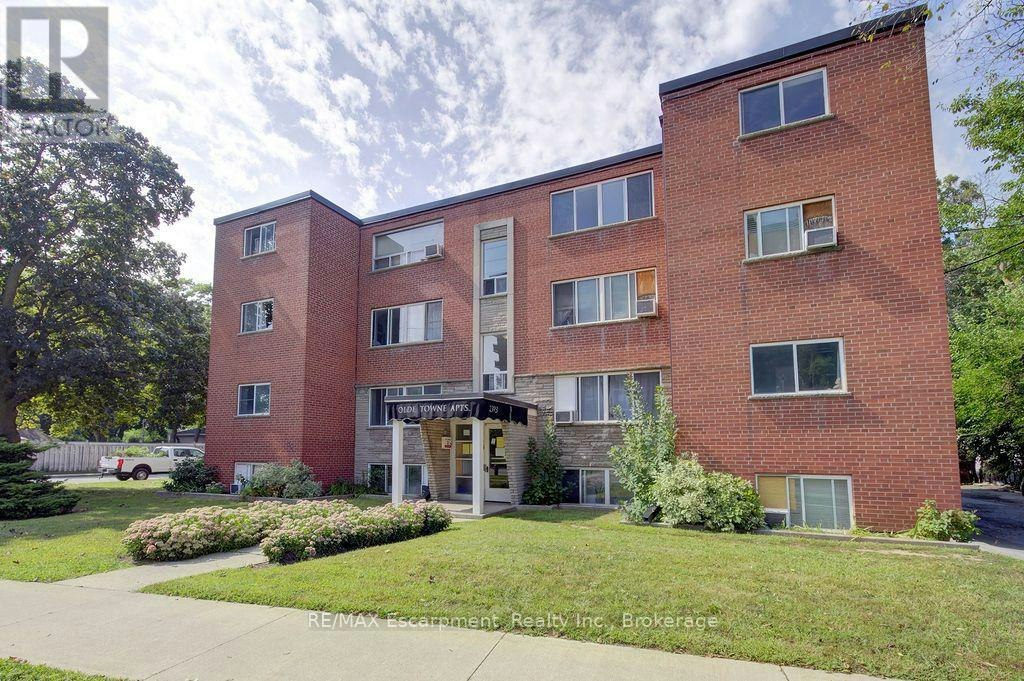 402-2393 New Street, Burlington, ON, L7R 1K1