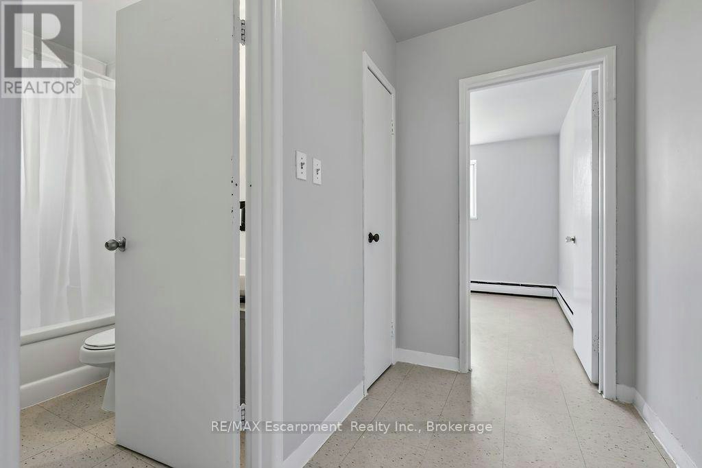 402-2393 New Street, Burlington, ON, L7R 1K1 - 14