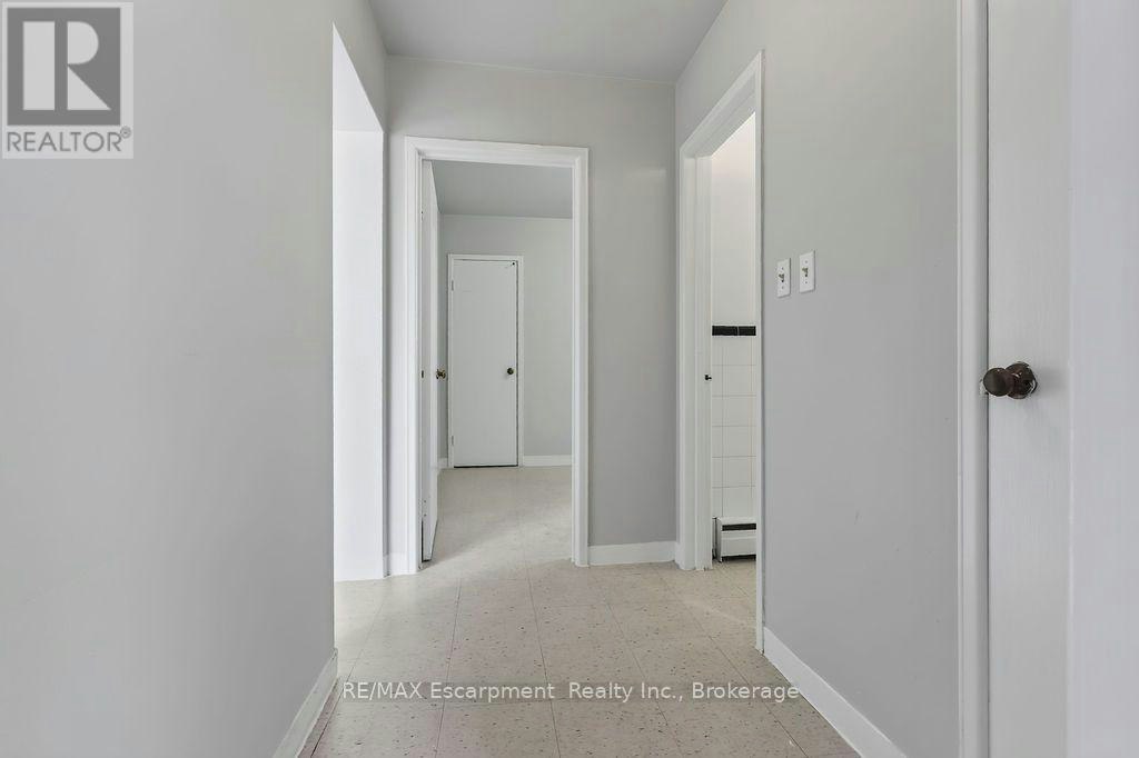 402-2393 New Street, Burlington, ON, L7R 1K1 - 15