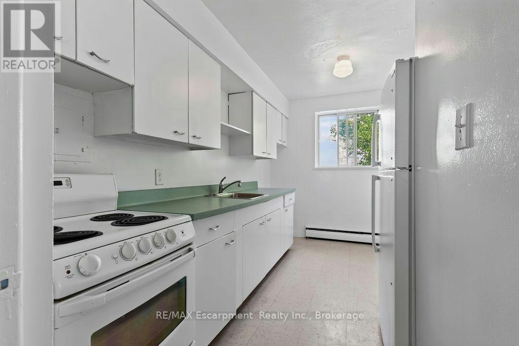 402-2393 New Street, Burlington, ON, L7R 1K1 - 5