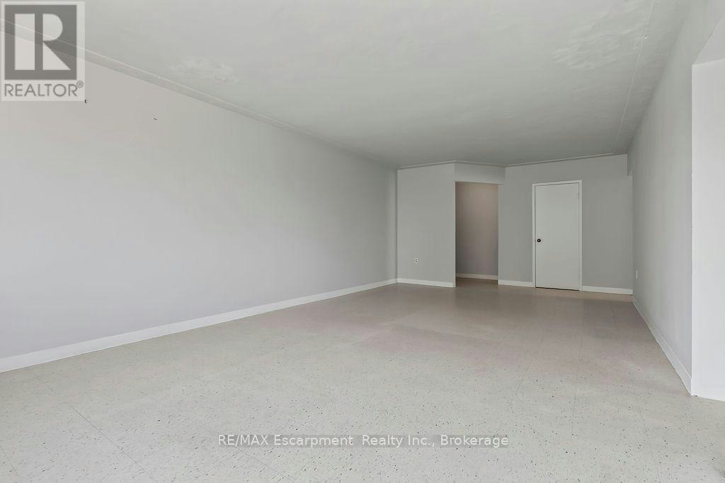 402-2393 New Street, Burlington, ON, L7R 1K1 - 11