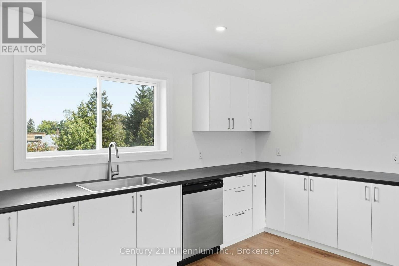 2-9592 Beachwood Road, Collingwood, ON, L9Y 3Z1 - 4