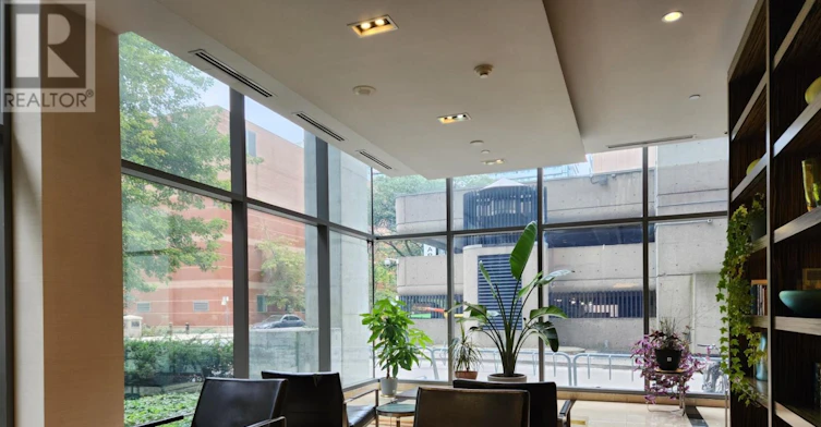 410-37 Grosvenor Street, Toronto, ON, M4Y 3G5 - 4