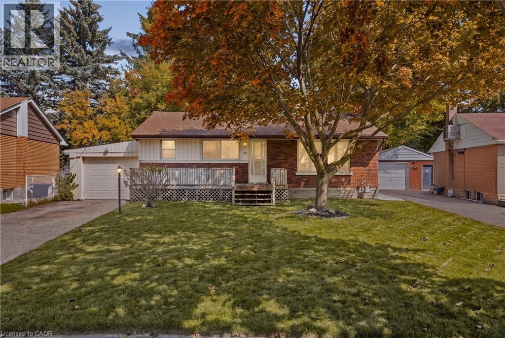 30 Gerard Avenue, Kitchener, ON, N2C 2A1