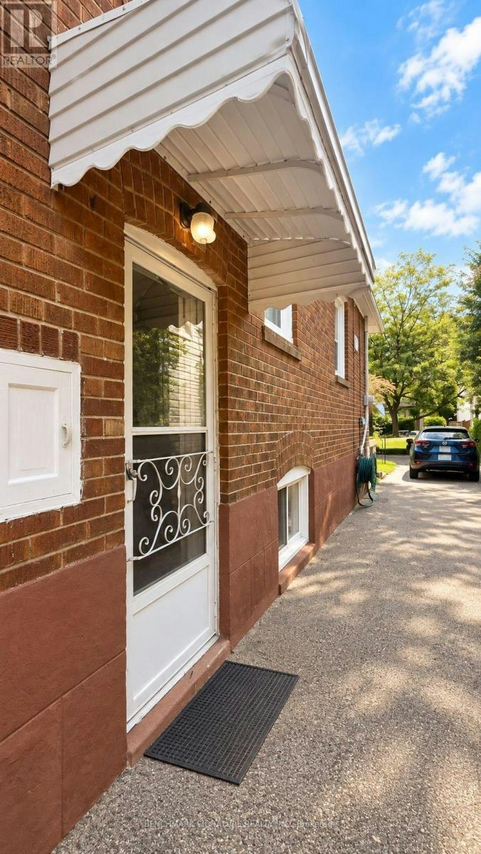 BASEMENT-238 Torrens Avenue, Toronto, ON, M4J 2P6 - 15
