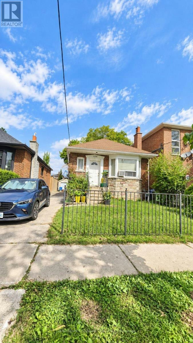 BASEMENT-238 Torrens Avenue, Toronto, ON, M4J 2P6 - 2