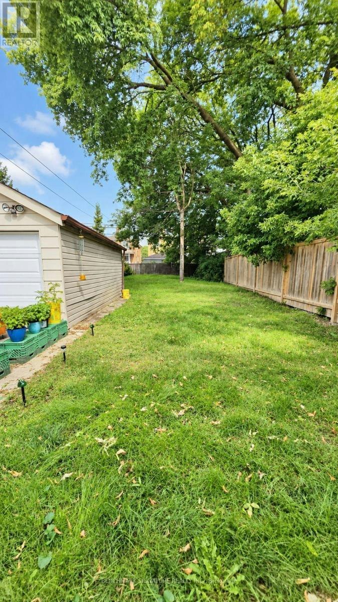 BASEMENT-238 Torrens Avenue, Toronto, ON, M4J 2P6 - 3