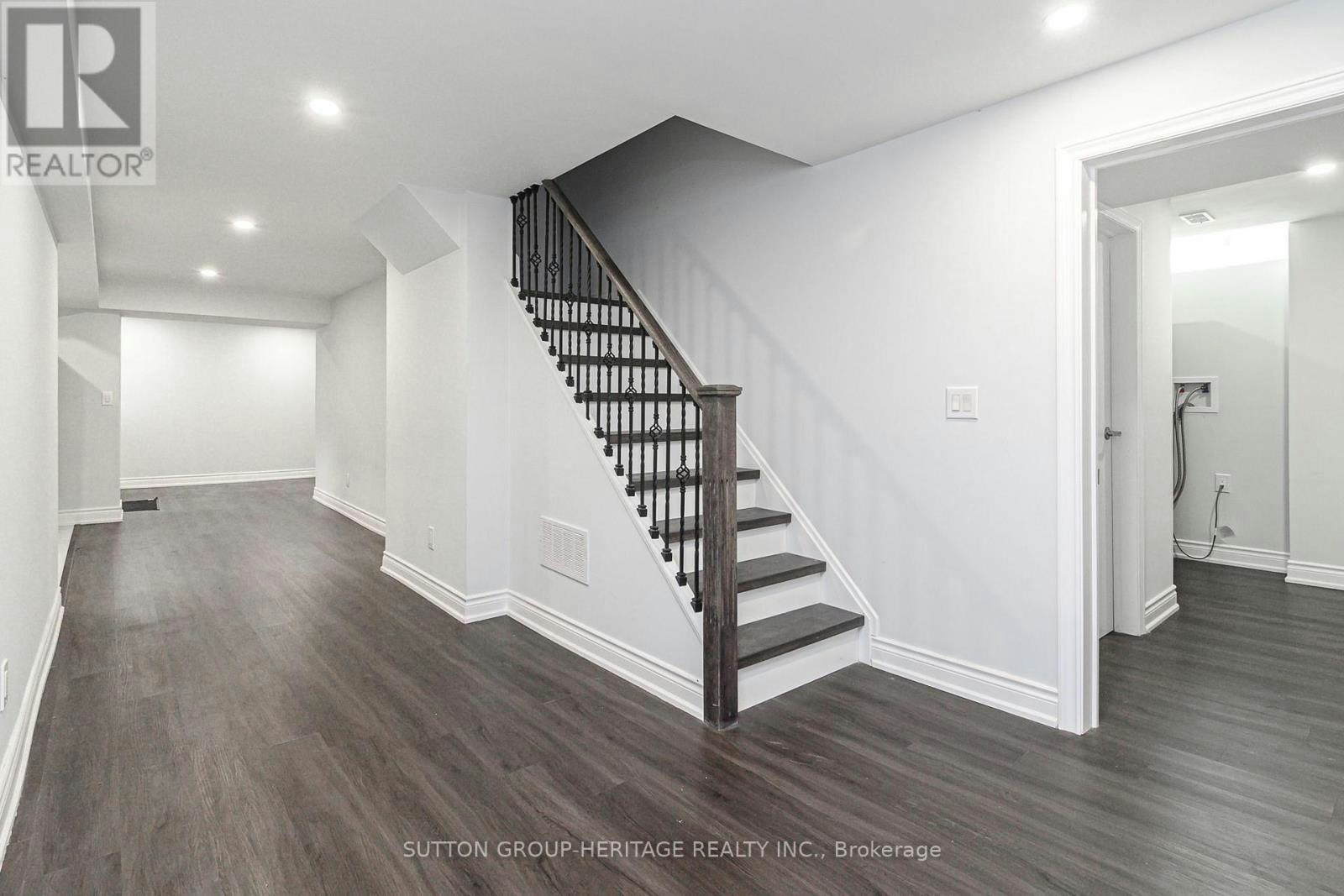 BSMT-125 Harkness Drive, Whitby, ON, L1R 2E9 - 20