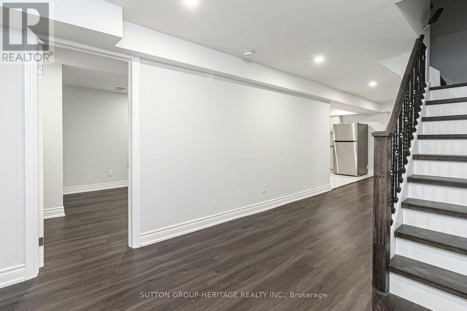 BSMT-125 Harkness Drive, Whitby, ON, L1R 2E9 - 19