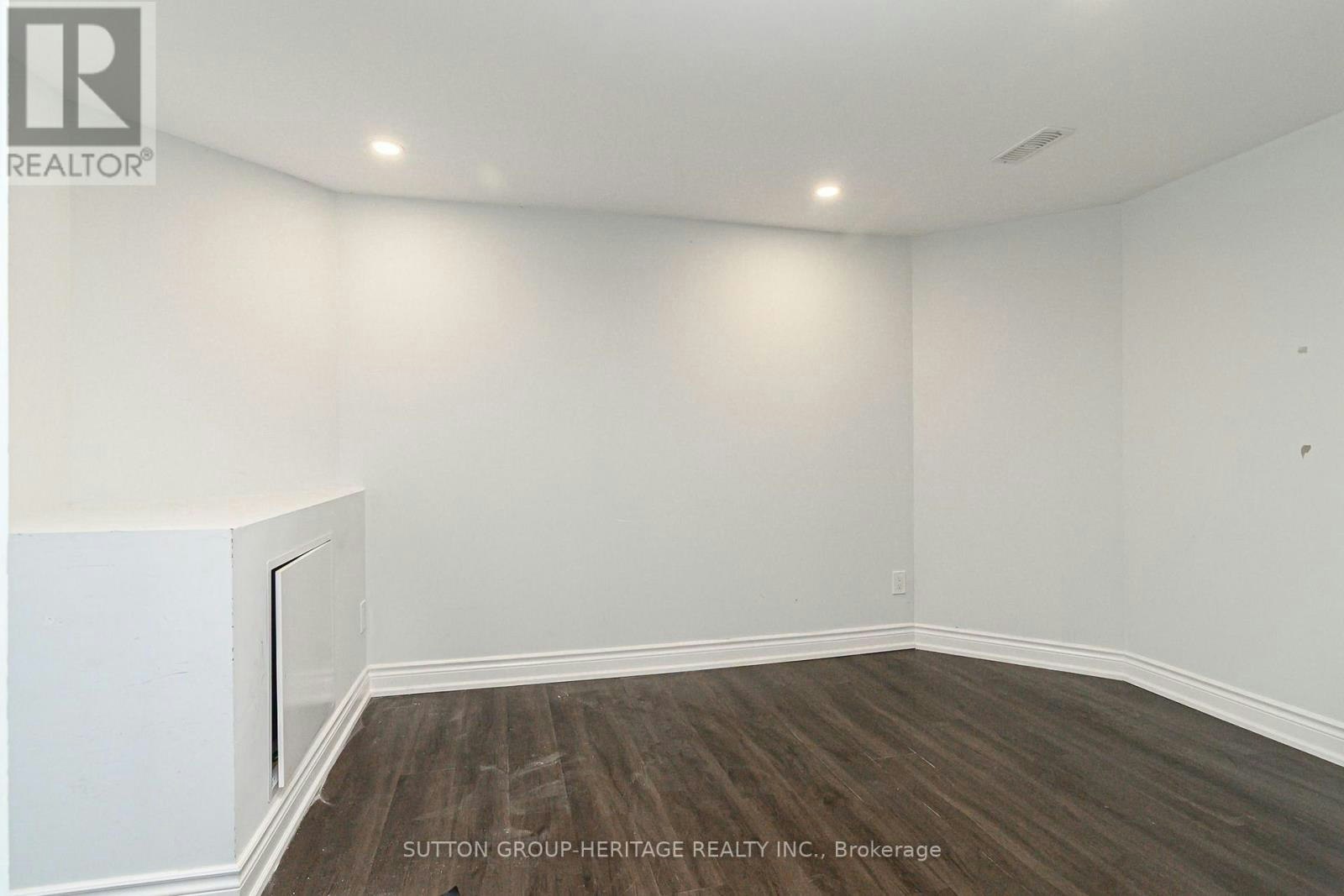 BSMT-125 Harkness Drive, Whitby, ON, L1R 2E9 - 7